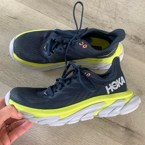 HOKA‎ Women's Clifton Edge Running Shoes, Moonlit Ocean/Primrose, size 8 - Picture 1 of 9